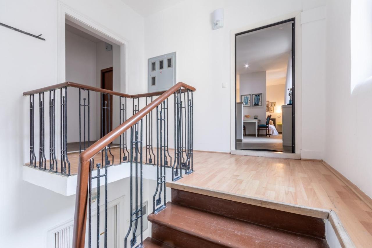 Deluxe Apartments Muse Сплит Экстерьер фото